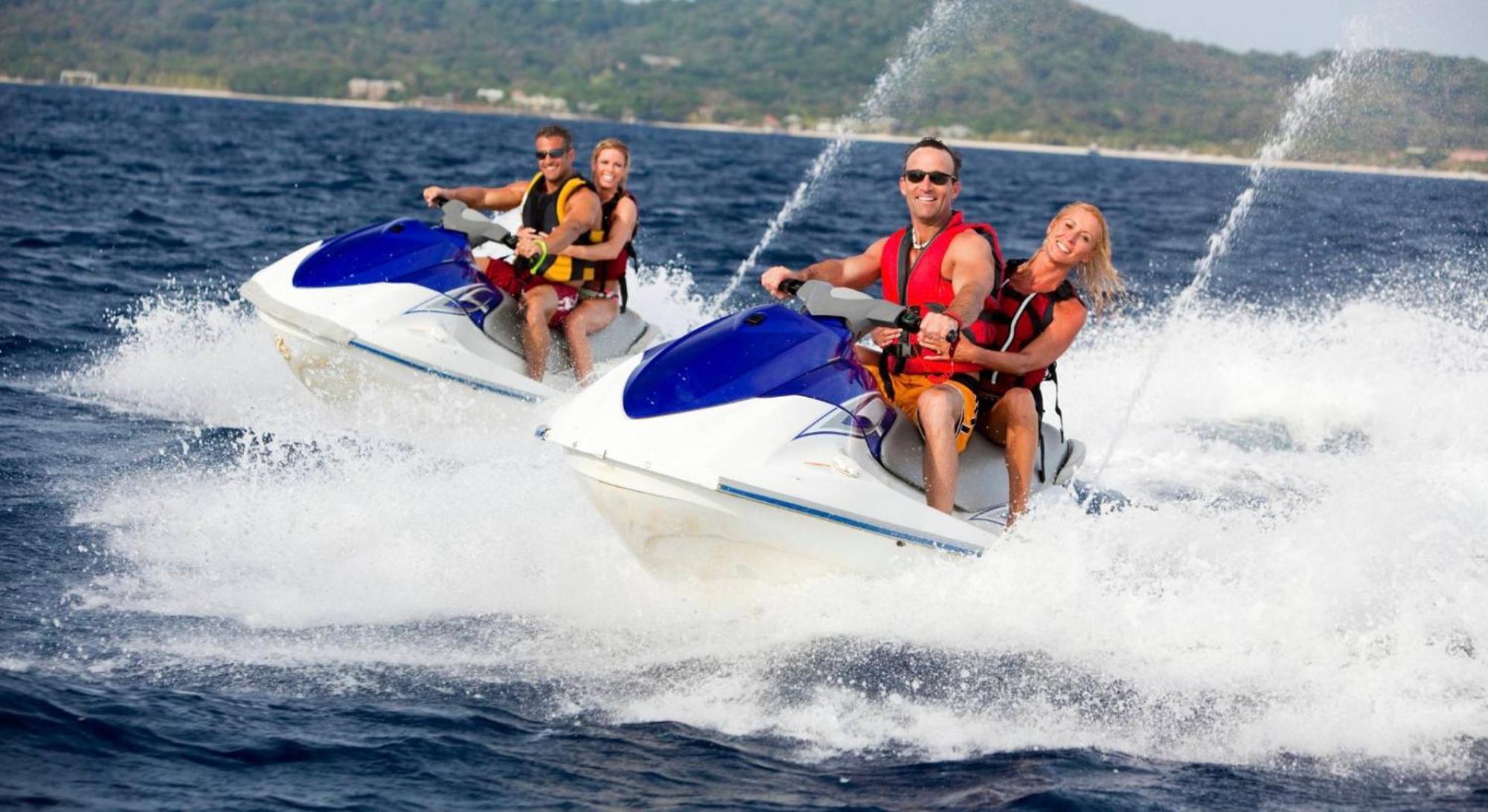 Oceanbreeze Jamaica Penthouse, 7-Minute Walk To Beach โอโชรีโอส ภายนอก รูปภาพ